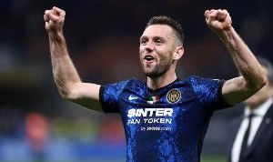 德弗里：国米拥有欧冠决赛的经验，这一次我们将努力赢得决赛