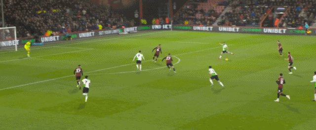 1705880044741094783.gif liv.gif